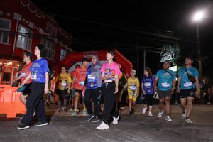 BIB: 560, 4564, 3989
                            <button type="button" onclick="openModal(26263625)" class="btn btn-primary btn-sm float-right btn-popup" data-toggle="modal" data-target=".modal-high-quality">
                        <i class="fas fa-shopping-cart"></i> Add to Cart
                    </button>
                                            <button type="button" onclick="isThisMe(26263625, true)" class="btn btn-success btn-sm float-right btn-popup btn-isme hidden" data-toggle="tooltip" data-placement="bottom" title="นี่คือรูปของคุณใช่ไหม คลิกที่นี่เพื่อเอาเข้าอัลบั้ม">
                        <i class="fas fa-plus"></i> Add to album
                    </button>
                    <button type="button" onclick="isThisMe(26263625, false)" class="btn btn-warning btn-sm float-right btn-popup btn-isnotme hidden">
                        <i class="fas fa-ban"></i> Remove from album
                    </button>